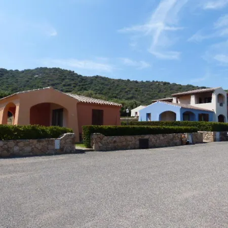 Casa vacanze Villetta Dei Giardini Budoni